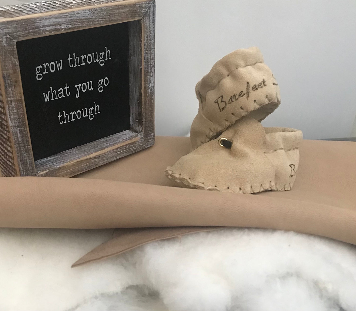 babies sheepskin crib shoes